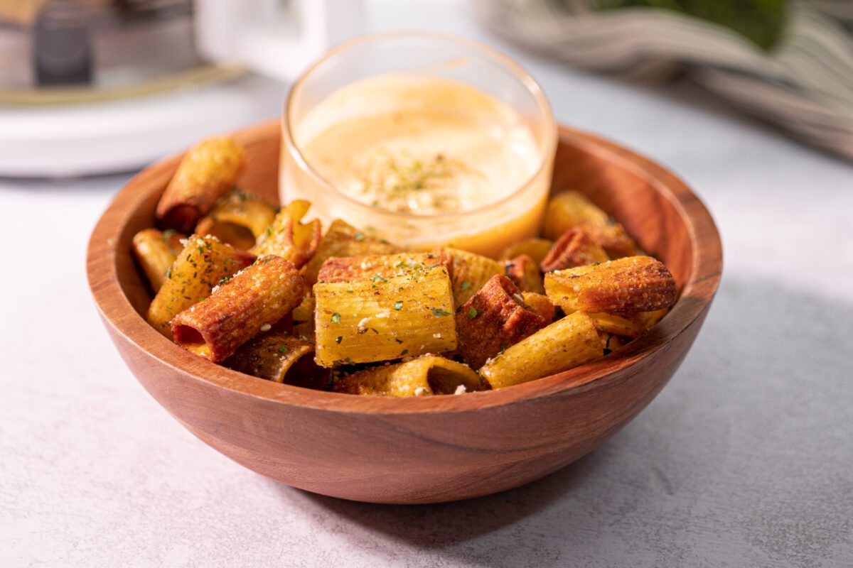 air-fryer-pasta-chips-aaf-360-1