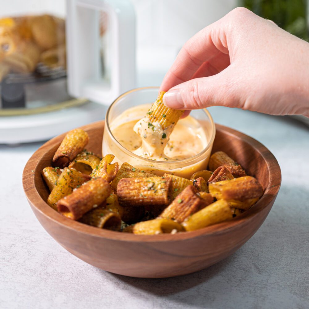 air-fryer-pasta-chips-aaf-360-2